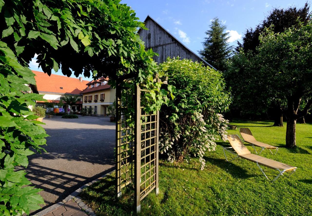 Gasthof Hotel Moser Guttaring Esterno foto
